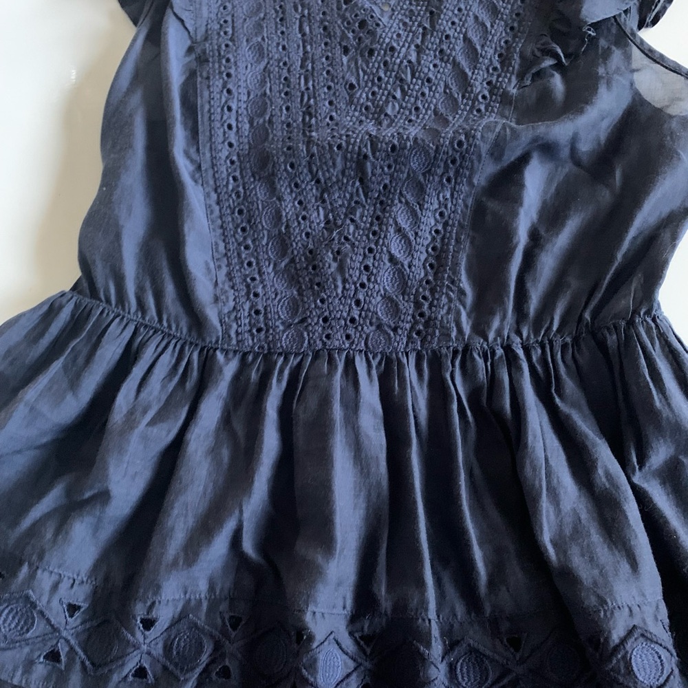 Hinge Blue top